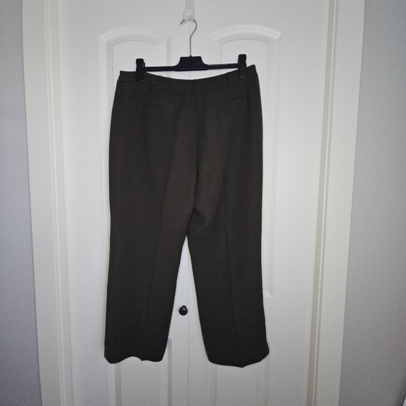 Jones Wear Women's Straight Leg Pants Olive Green Sz 14 Lined - Picture 2 of 9